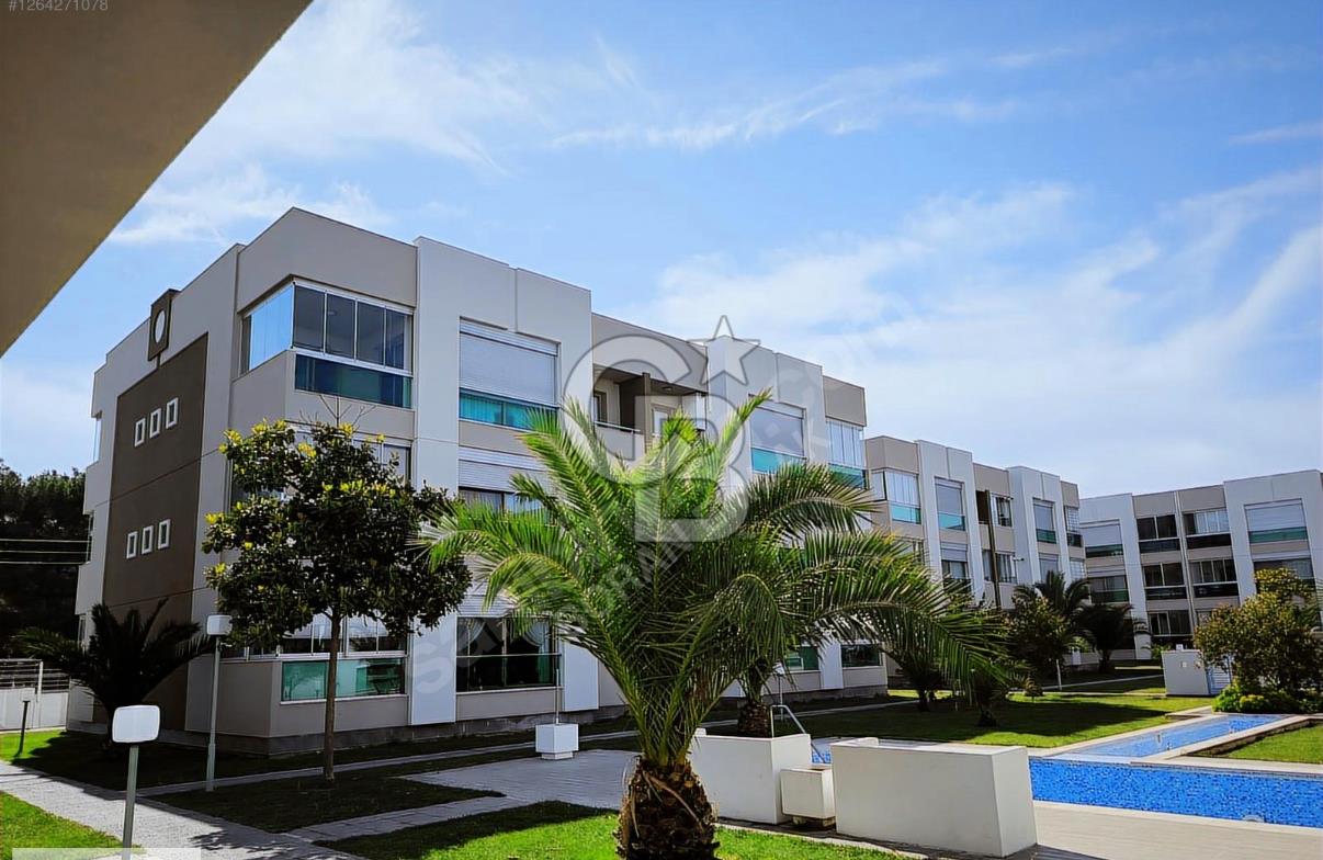 Gaziemir Fatih Mah. Sarnıç Park Evlerinde 3+1 Konforlu Daire