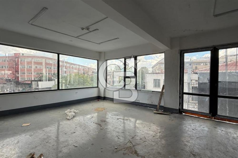 EYÜP TOPÇULARDA SATILIK 5 KATLI BETONARME İŞ YERİ VE ARSASI