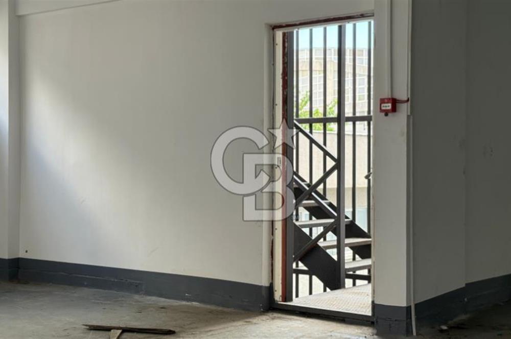 EYÜP TOPÇULARDA SATILIK 5 KATLI BETONARME İŞ YERİ VE ARSASI