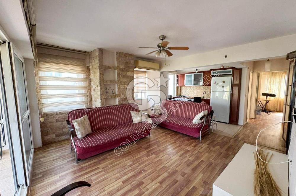 Kuşadası Marina ve Gözde Hastanesi Yakını Eşyalı Satılık 2+1 Daire