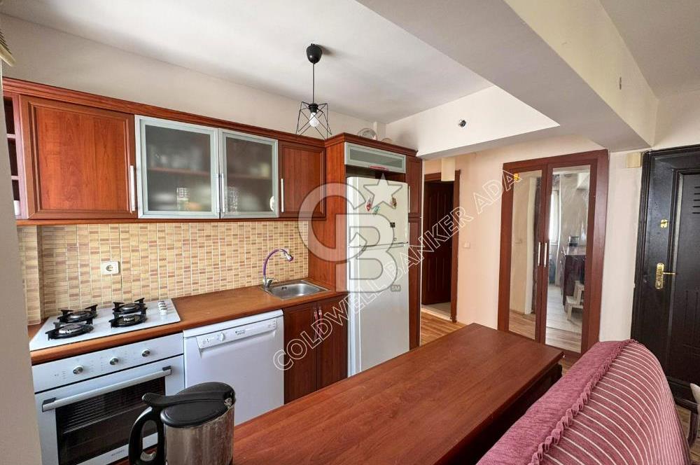 Kuşadası Marina ve Gözde Hastanesi Yakını Eşyalı Satılık 2+1 Daire