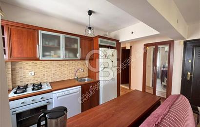 Kuşadası Marina ve Gözde Hastanesi Yakını Eşyalı Satılık 2+1 Daire