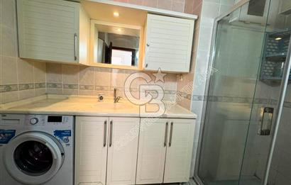 Kuşadası Marina ve Gözde Hastanesi Yakını Eşyalı Satılık 2+1 Daire
