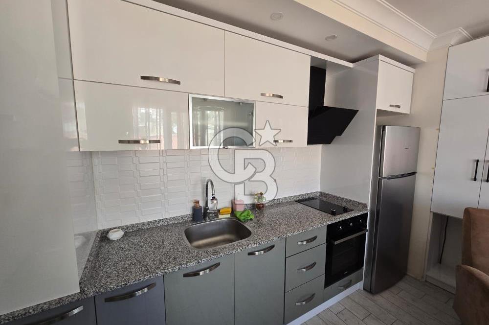 Çiğli Aydınlıkevlerde Havuzlu Sitede Eşyalı Kiralık 1+1 Daire
