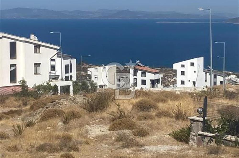 Mordoğan Kamukent'te İnşaata Hazır Projeli Tripleks İmarlı Arsa