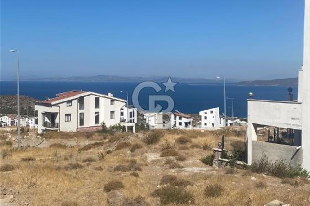 Mordoğan Kamukent'te İnşaata Hazır Projeli Tripleks İmarlı Arsa