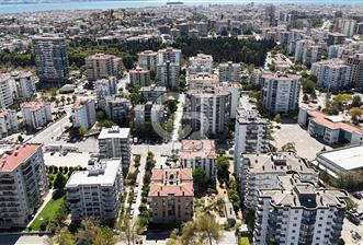 İzmir Bayraklı Soğukkuyu Kiralık 3+1 140 M² Daire