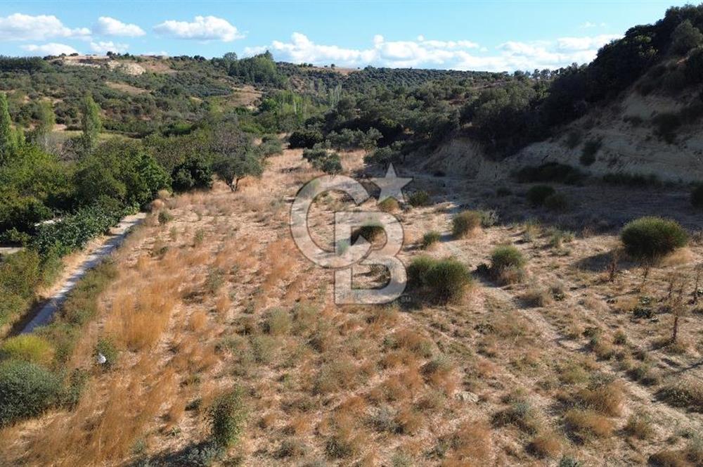 ÇARDAK'TA 300 M² DENİZ MANZARALI SATILIK ARSA