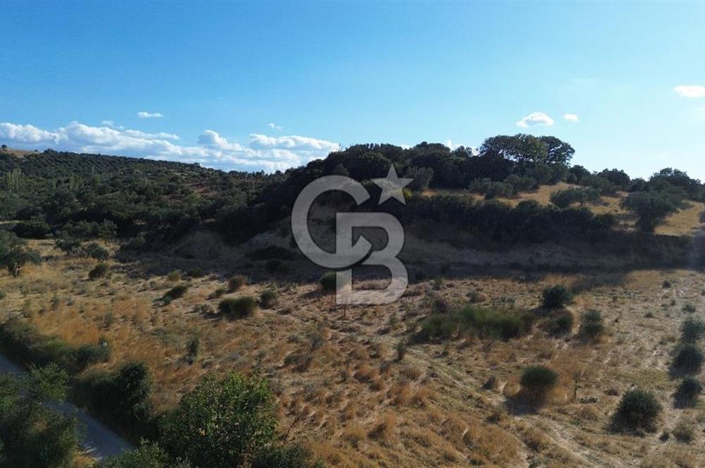 ÇARDAK'TA 300 M² DENİZ MANZARALI SATILIK ARSA