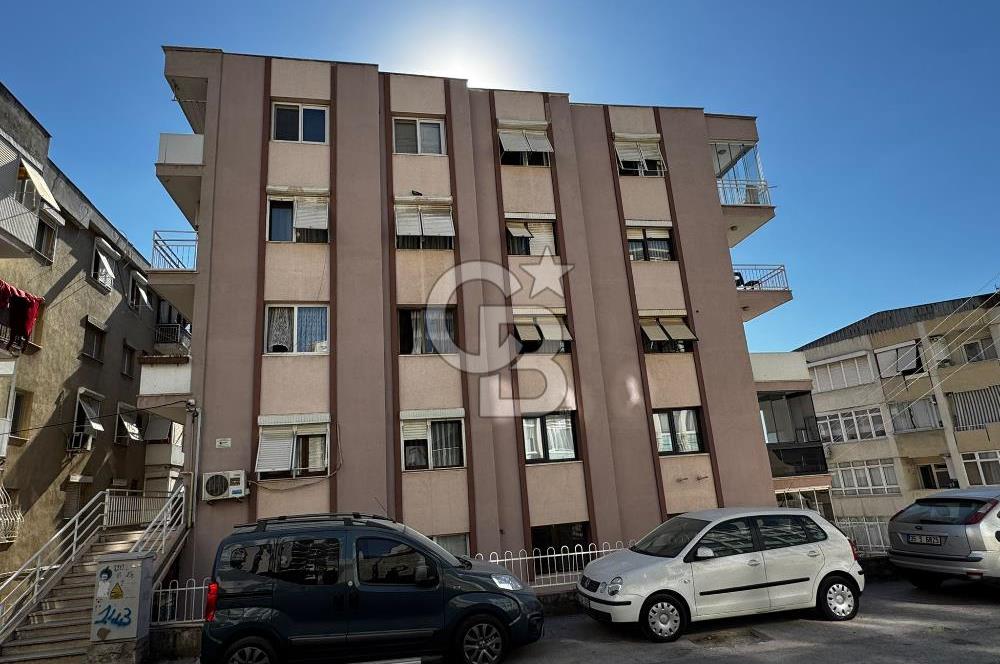 Basın sitesinde deniz manzaralı satılık daire