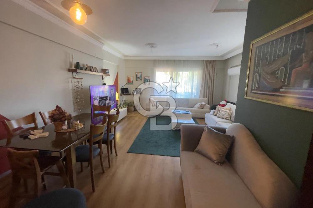 BORNOVA EVKA 3'DE GENİŞ 3+1 KİRALIK DAİRE 