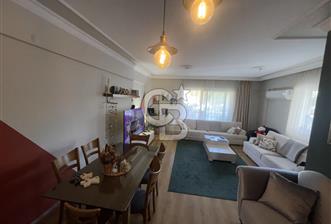 BORNOVA EVKA 3'DE GENİŞ 3+1 KİRALIK DAİRE 