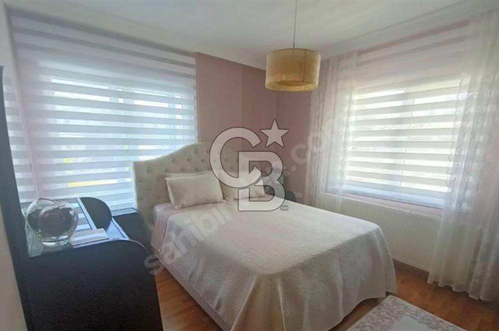 ÇEŞME'DE MÜSTAKİL HAVUZLU 4+1 FIRSAT SATILIK VİLLA
