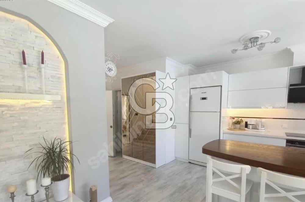 ÇEŞME'DE MÜSTAKİL HAVUZLU 4+1 FIRSAT SATILIK VİLLA