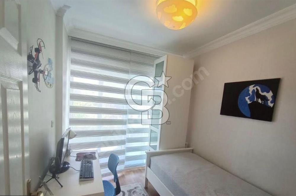 ÇEŞME'DE MÜSTAKİL HAVUZLU 4+1 FIRSAT SATILIK VİLLA