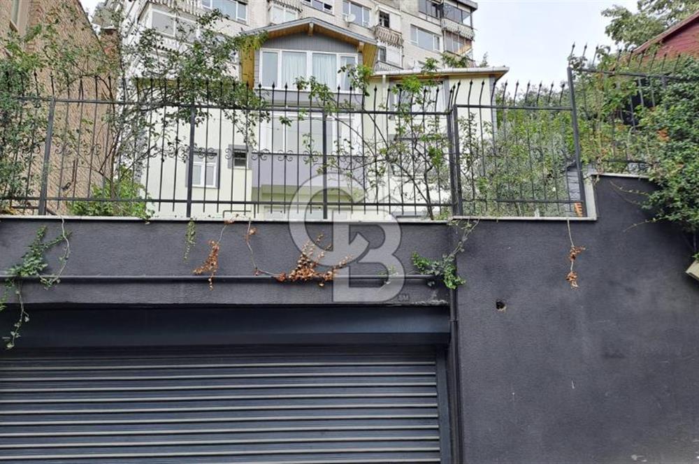 BOĞAZ MANZARALI TARİHİ BİNA