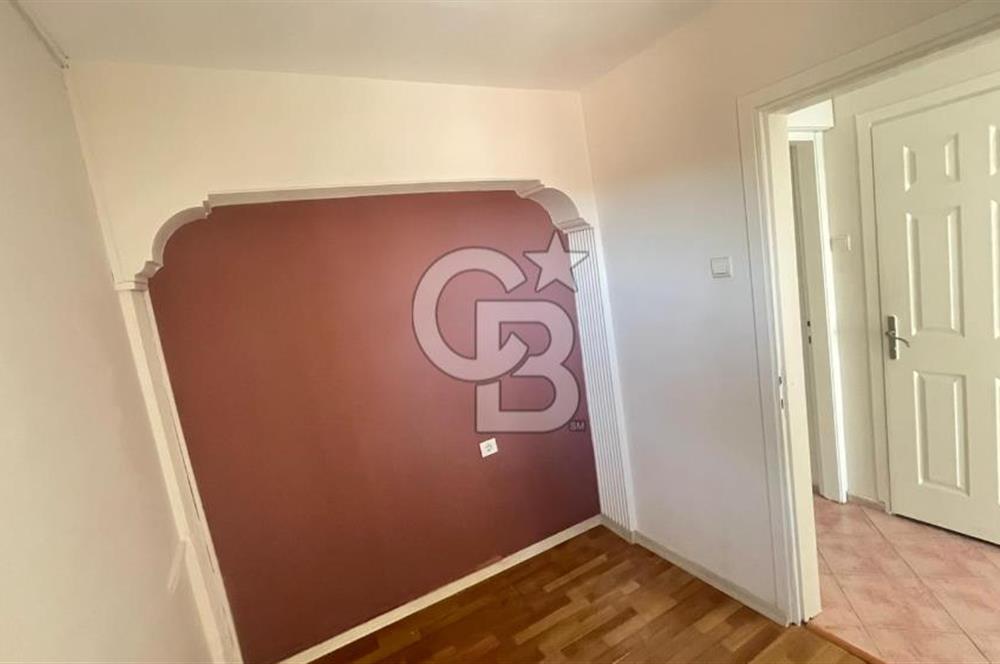 Satılık / Kiralık Daire – Karşıyaka İskele Karşısı