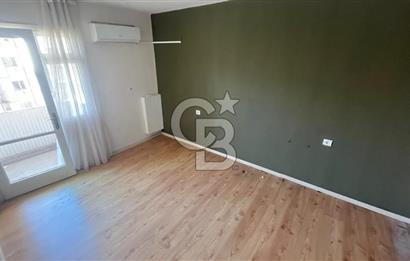 Satılık / Kiralık Daire – Karşıyaka İskele Karşısı