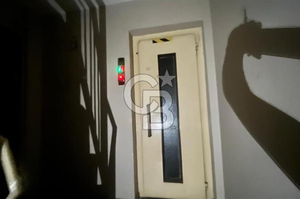 Satılık / Kiralık Daire – Karşıyaka İskele Karşısı