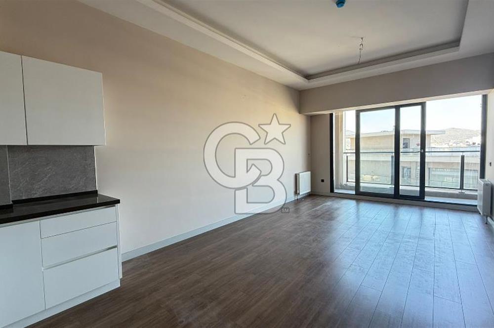 BORNOVA İKON TOWER PROJESİNDE HAVUZ CEPHELİ 3+1 SATILIK DAİRE