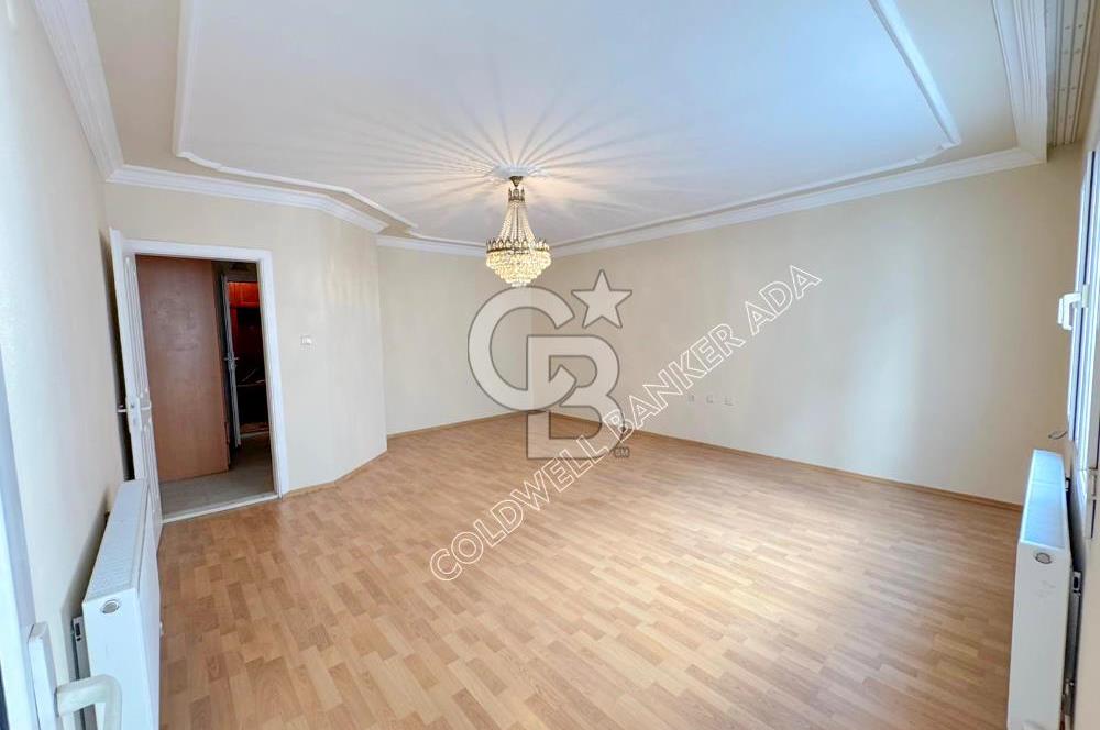 Kuşadası Merkezde 3+1 Doğalgazlı Asansörlü Fırsat Daire