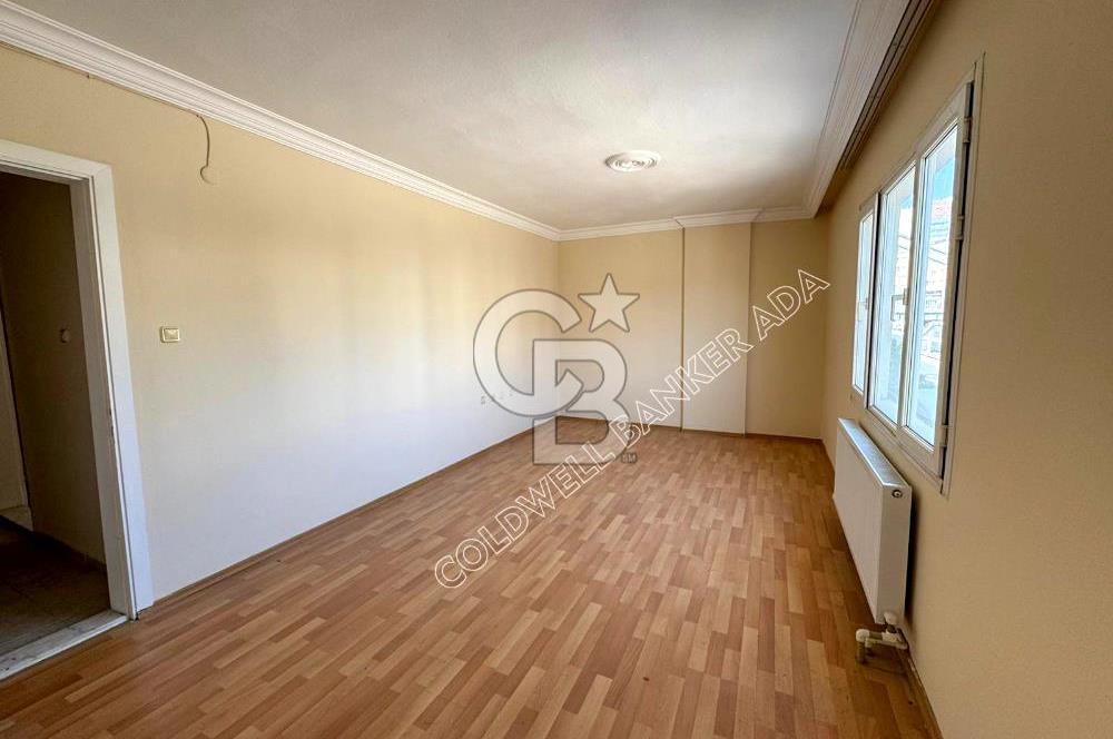 Kuşadası Merkezde 3+1 Doğalgazlı Asansörlü Fırsat Daire