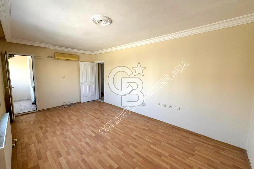 Kuşadası Merkezde 3+1 Doğalgazlı Asansörlü Fırsat Daire