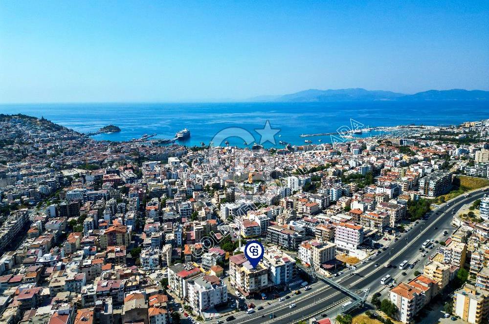 Kuşadası Merkezde 3+1 Doğalgazlı Asansörlü Fırsat Daire