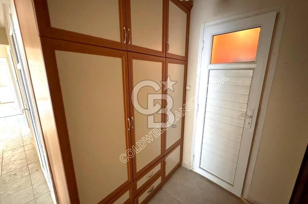 Kuşadası Merkezde 3+1 Doğalgazlı Asansörlü Fırsat Daire