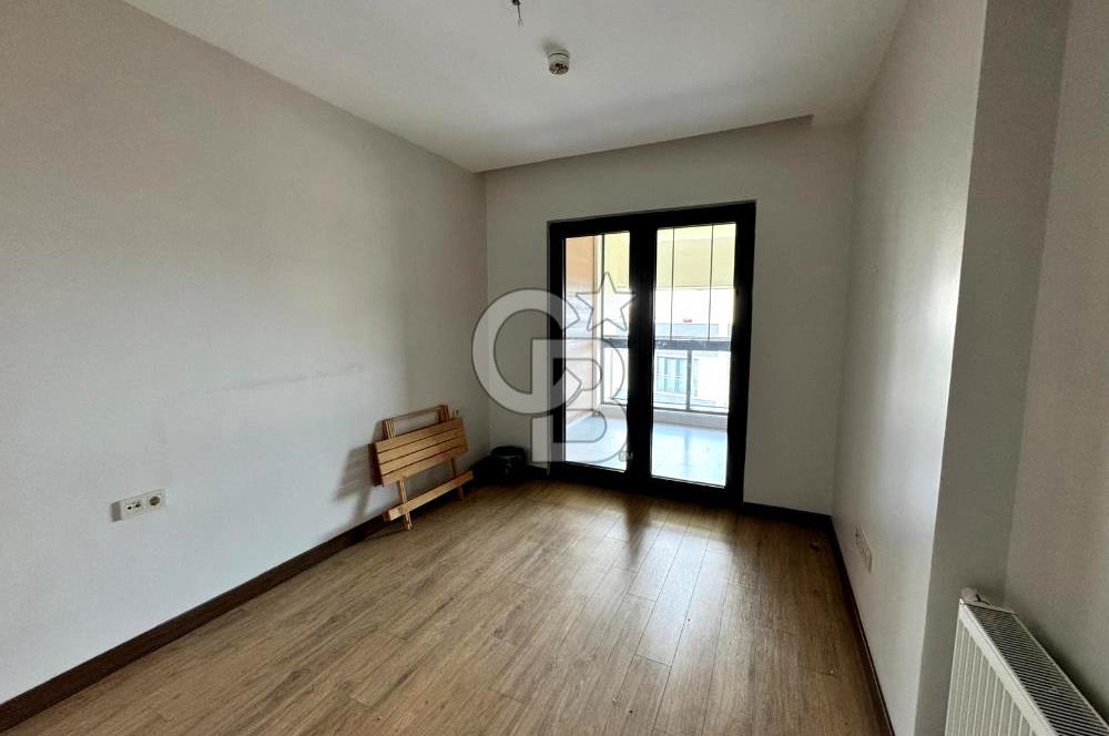 KARTAL YAKACIK TUAL ADALAR KAPALI BALKONLU 1+1 KİRALIK DAİRE