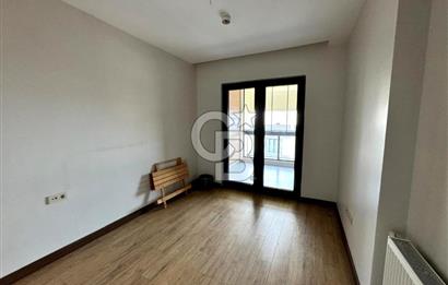 KARTAL YAKACIK TUAL ADALAR KAPALI BALKONLU 1+1 KİRALIK DAİRE