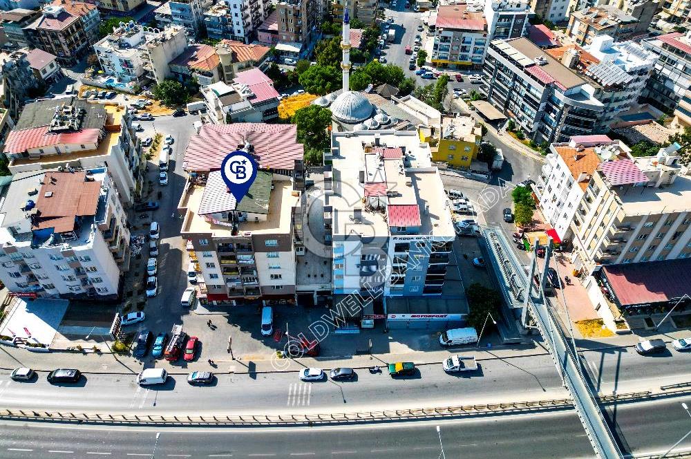 Kuşadası Merkezde 3+1 Doğalgazlı Asansörlü Fırsat Daire