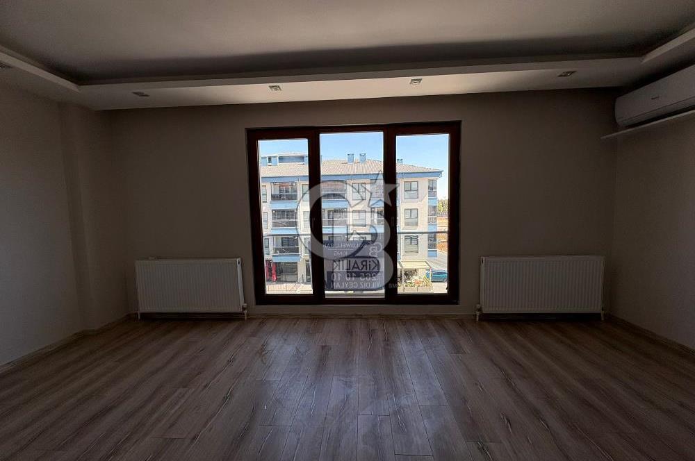 CB KiNG'DEN BAHÇELİEVLER MAHALLESİ TEKNİK LİSE CADDESİ 2+1 KİRALIK DAİRE