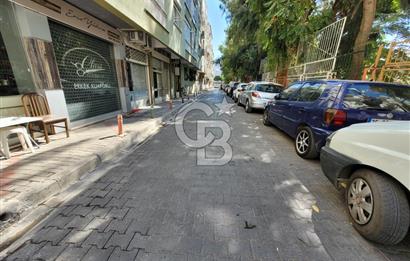 KARŞIYAKA DONANMACI’DA YÜKSEK POTANSİYELLİ, DONANIMLI SATILIK DÜKKAN
