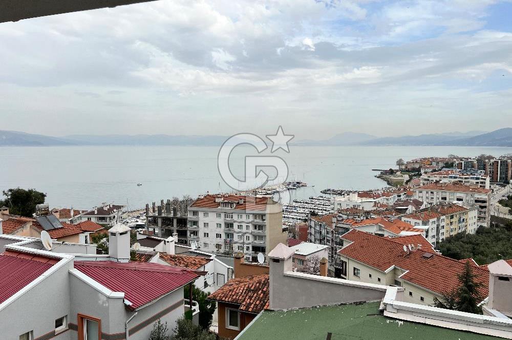 BURSA, MUDANYA YILDIZTEPE'de MUHTEŞEM MANZARALI SATILIK VİLLA