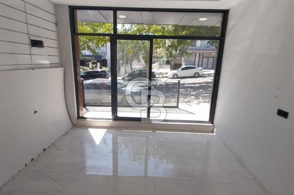 CADDE ÜZERİ RUHSATLI SATILIK DÜKKAN
