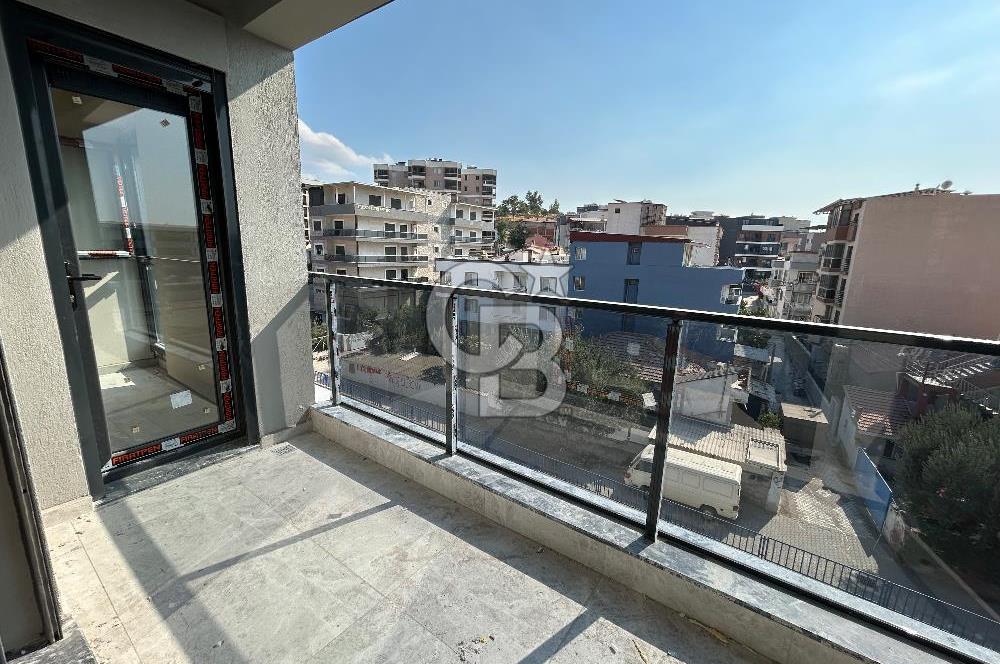 MENEMEN KOYUNDEREDE SATILIK SIFIR ÇATI DUBLEKS 3+1 DAİRE