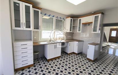  Urla Bademlerde Kiralık 7+1 Villa 