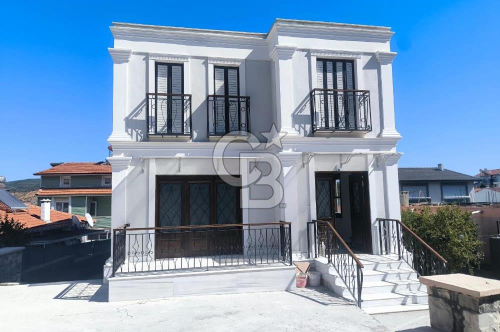  Urla Bademlerde Kiralık 7+1 Villa 