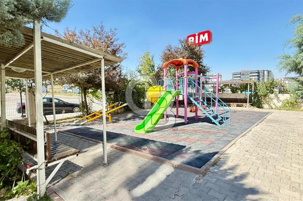 AHİ MESUT MAHALLESİ'NDE - 4+1 - GİYİNME ODALI - 170M2