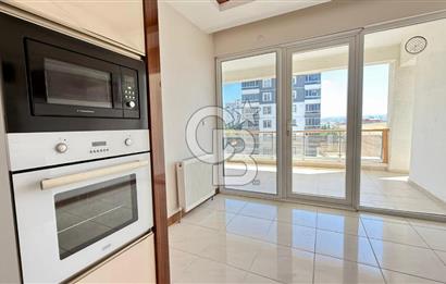 AHİ MESUT MAHALLESİ'NDE - 4+1 - GİYİNME ODALI - 170M2