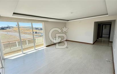 AHİ MESUT MAHALLESİ'NDE - 4+1 - GİYİNME ODALI - 170M2