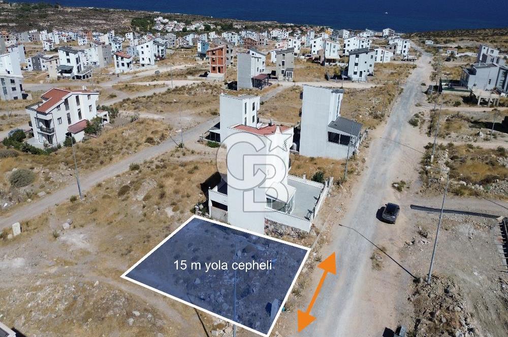 Mordoğan Kamukent'te İnşaata Hazır Projeli Tripleks İmarlı Arsa