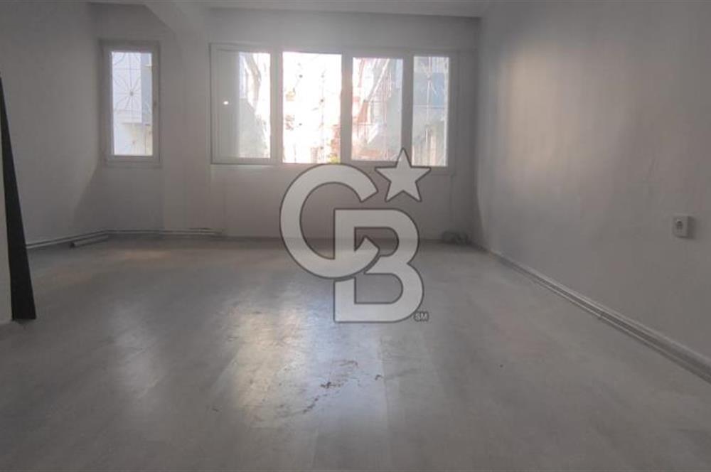 Balçova Onur Mah. Ata Cad.80m Full Tadilatlı 2+1 Yatırıma Uygun