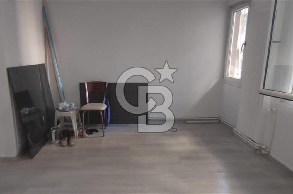 Balçova Onur Mah. Ata Cad.80m Full Tadilatlı 2+1 Yatırıma Uygun