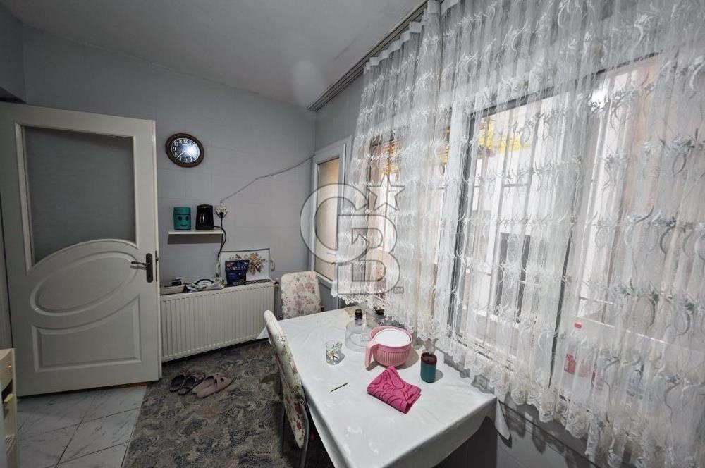 Balçova F.Çakmak Mah. Y.Giriş 2+1 80m2 jeotermalli Ata Cad Yakın