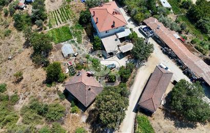 ESENTEPE'DE AKYAKA'YA 10DK UZAKLIKTA SATILIK ÇİFTLİK EVİ