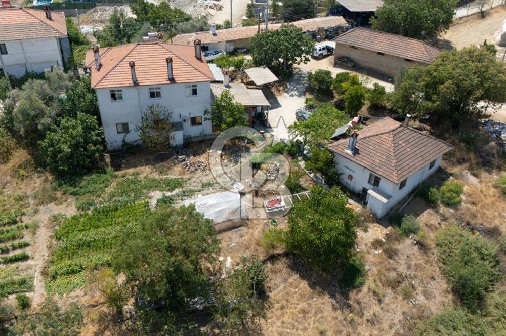 ESENTEPE'DE AKYAKA'YA 10DK UZAKLIKTA SATILIK ÇİFTLİK EVİ