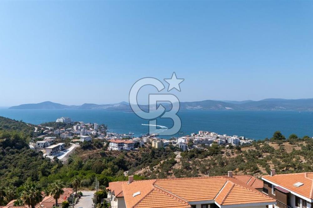 CB MARİNA'DAN GÜLLÜK'TE PANAROMİK DENİZ MANZARALI 3+1 BAHÇE KATI