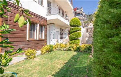 CB MARİNA'DAN GÜLLÜK'TE PANAROMİK DENİZ MANZARALI 3+1 BAHÇE KATI